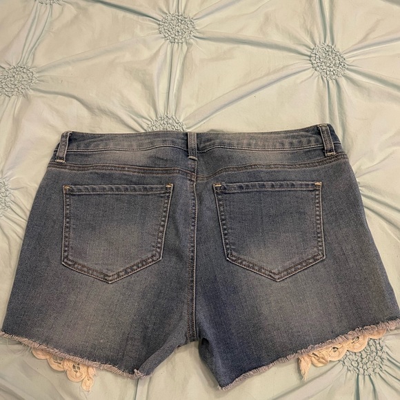 Dex denim shorts - Picture 3 of 4